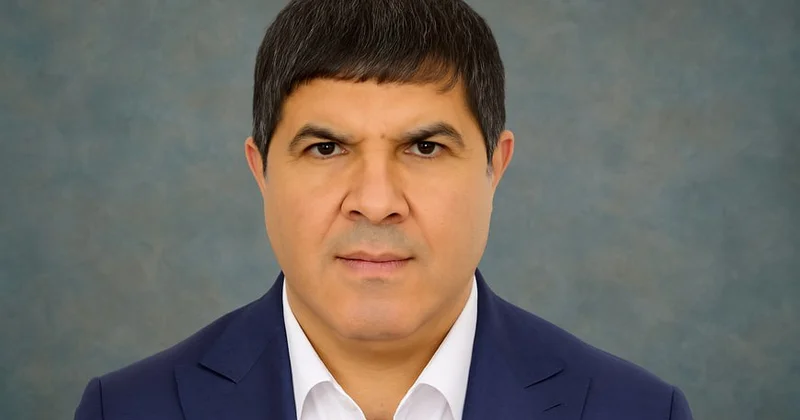 Rusiyada azərbaycanlı deputatlığa namizədliyini GERİ GÖTÜRDÜ