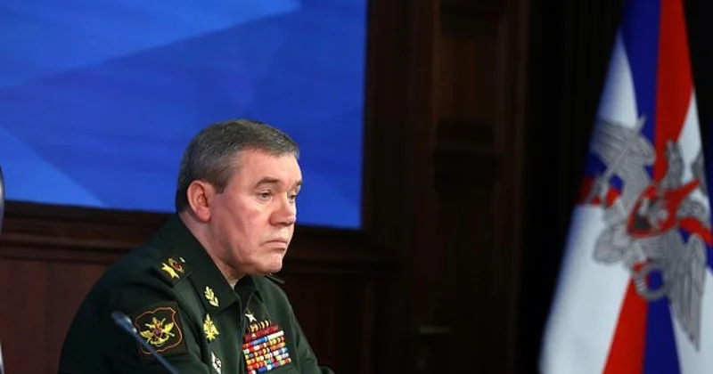 Глава Генштаба России остался на службе