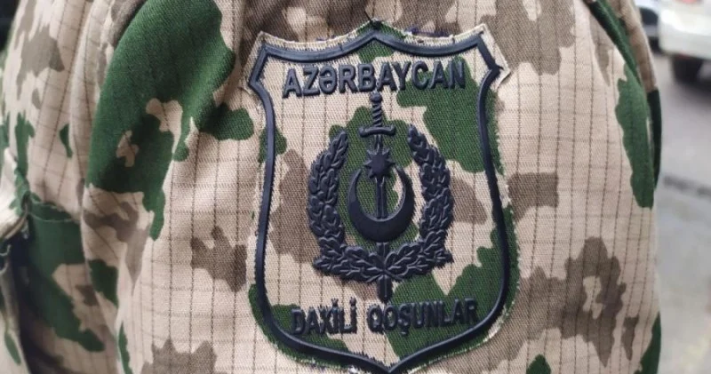 Daxili qoşunlar komandanının nazir müavini statusu ləğv olunur