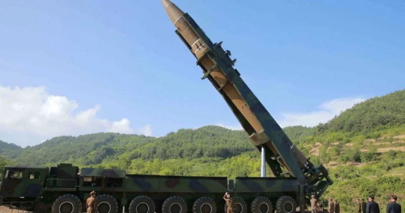 Şimali Koreya yeni raket mühərrikini sınaqdan keçirdi