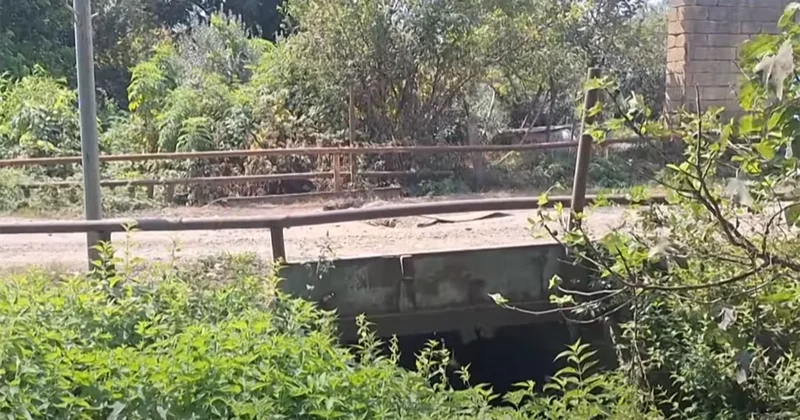 “Yağış yağan kimi körpünü su basır, təcili yardım maşını keçə bilmir” Video