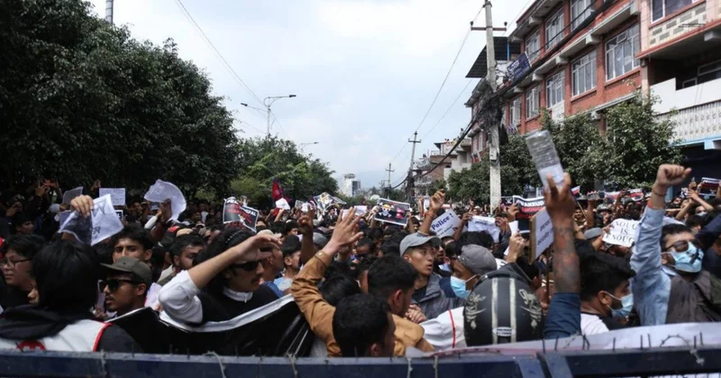 Nepal Prezidenti Baş nazirin istefasını qəbul edib YENİLƏNİB