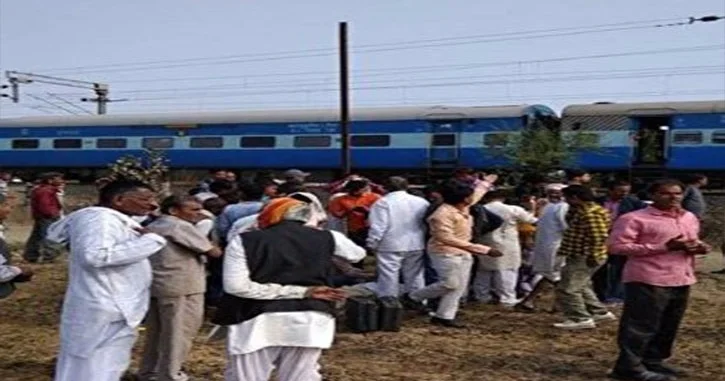 Nepal Hindistan sərhədində də etirazlar başladı