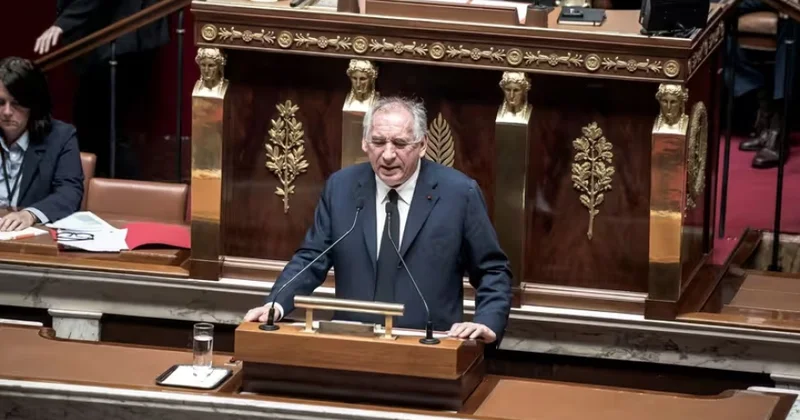 Fransua Bayru hökumətinin süqutu: Baş nazir bu gün istefa verəcək