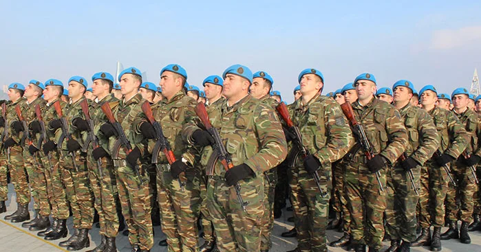 Daxili qoşunlarda struktur forması dəyişir Yeni qanun