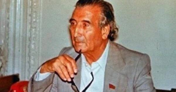 Xalq yazıçısının nikahdankənar məşhur qızı