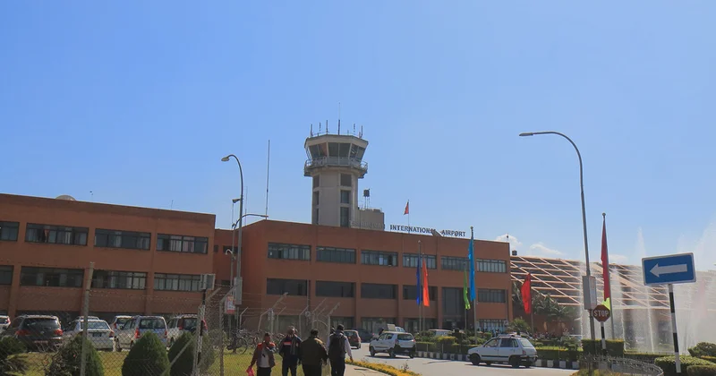 Bu ölkədə bütün hava limanları fəaliyyətini dayandırdı KONKRET