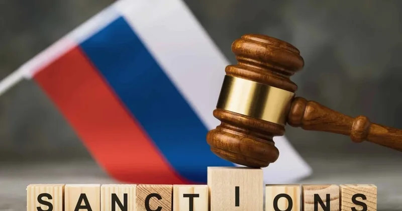 СМИ: Европейская комиссия представит новый пакет санкций против России на этой неделе