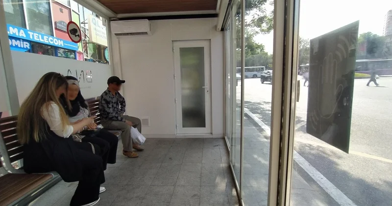 В Баку появилась первая автобусная остановка с кондиционером ФОТО