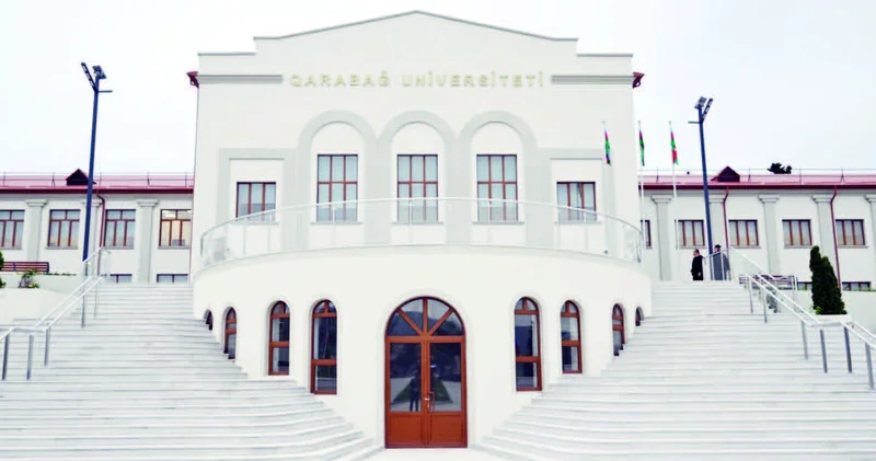 Qarabağ Universiteti azad Xankəndidə yandırılan zəka məşəlidir