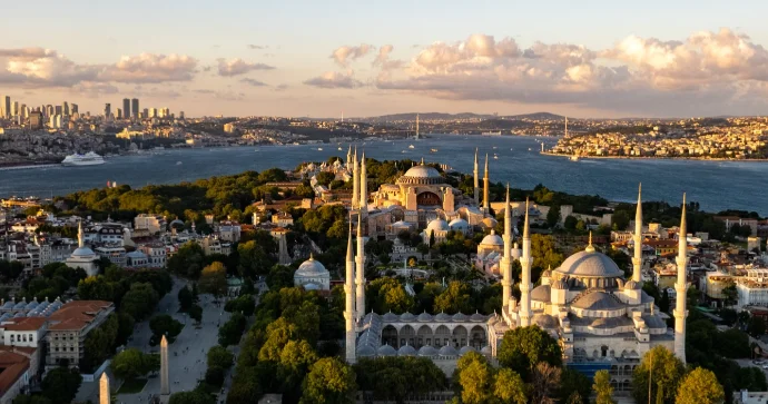 İstanbulda güllələnən 12 yaşlı Abbasın FOTOLARI
