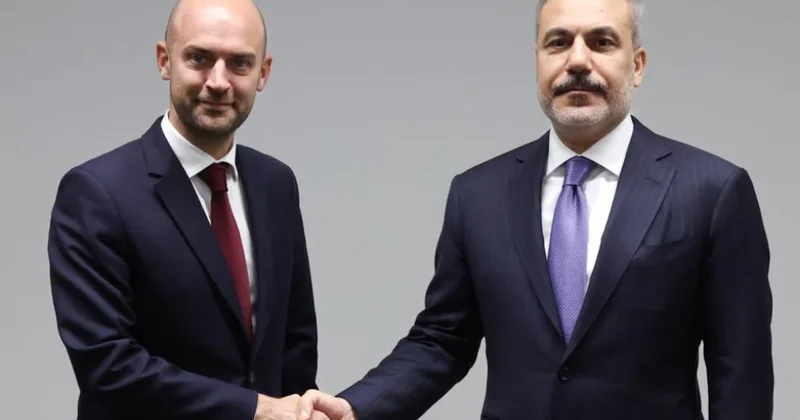 Türkiyə və Fransa XİN başçıları Hörmüz boğazı, Rusiya Ukrayna müharibəsini müzakirə ediblər