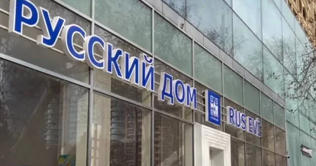 ““Rus evləri”nin müxtəlif ölkələrdə hansı məzhəbə xidmət etdiyi bəllidir”