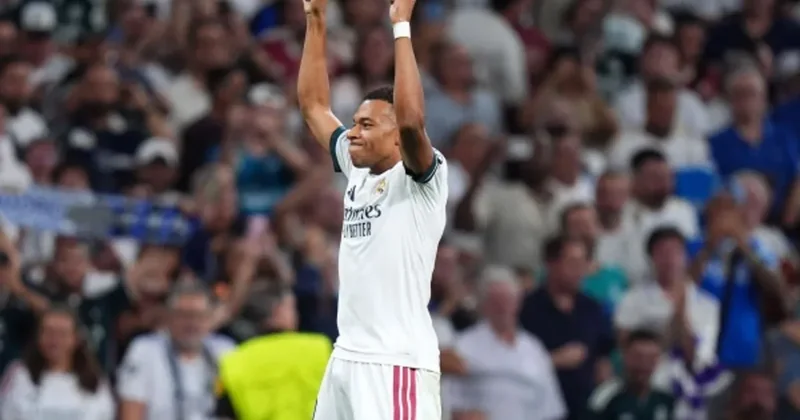 Mbappe ilk beşlikdə