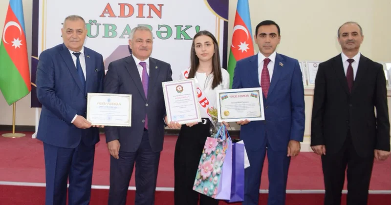 Tərtərdə yüksək bal toplayan tələbələrlə görüş keçirildi Fotolar