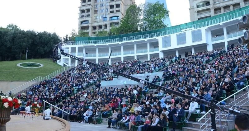 Bu teatrlar nazirliyin tabeliyinə verildi Qərar