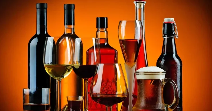 Alkoqollu içkilərin idxal rüsumlarına dəyişiklik edilib