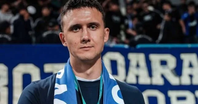 “Qarabağ”la vidalaşdı Paylaşımı Azərbaycan dilində etdi