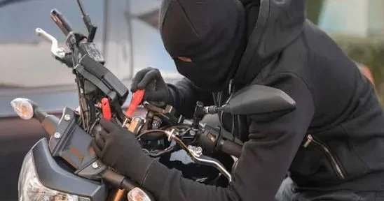 Bakıda motosiklet qaçırıldı