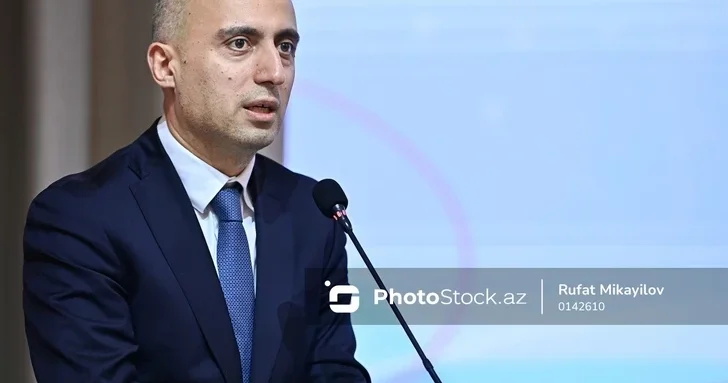Эмин Амруллаев рассказал о влиянии образования родителей на успехи детей