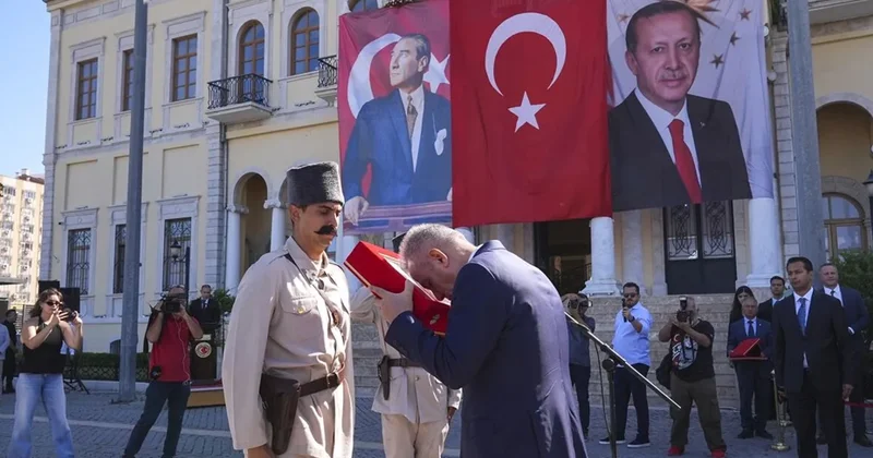 İzmirin düşmən işğalından azad edilməsinin 104 cü ildönümü qeyd olunur