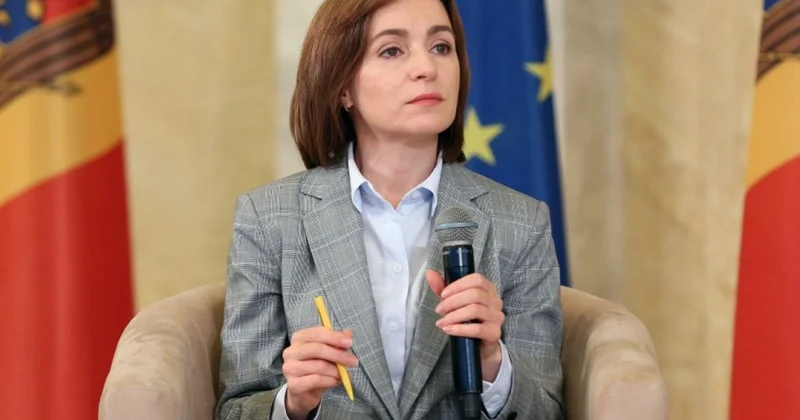Санду призвала усилить ПВО Украины после удара у границы с Молдовой