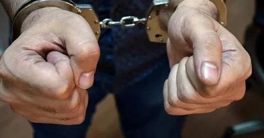 İşə düzəltmək adı ilə vətəndaşın 24 min manatını ələ keçirməkdə şübhəli bilinən şəxs saxlanılıb