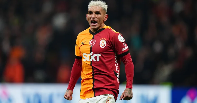 Qalatasaray ın futbolçusu Çempionlar Liqasında tarix yazdı