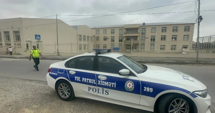 Suraxanıda yol polisi məktəblərin ətrafında təhlükəsizliyi gücləndirib VİDEO