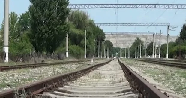 Nazir: Naxçıvanda dəmir yolu xətlərinin bərpasına başlanıb