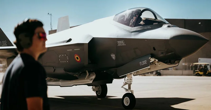 Бельгия получает первые F 35, старые F 16 могут отправить Украине