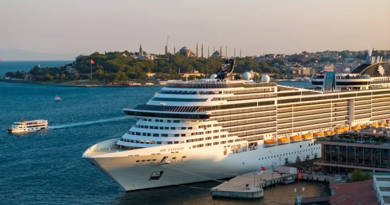 Türkiyənin kruiz turizmi son 12 ilin zirvəsinə çatdı, 18 limanda 1,5 milyon sərnişin qəbul edildi FOTOLAR