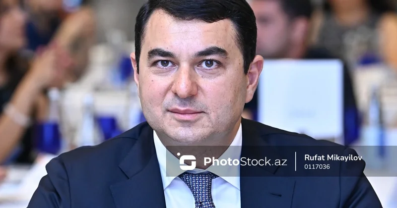 Mədəniyyət naziri rəisi işdən çıxardı, yerinə müavinini təyin etdi