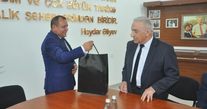 YAP Ağdam rayon təşkilatının inzibati binasında partiyanın veteran üzvü Qara Qasımovun 75 illik yubileyi münasibətilə görüş keçirilmişdir