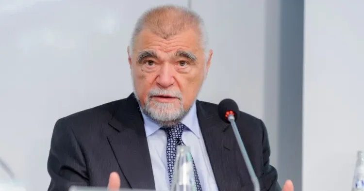 İtkin düşmüş şəxslər məsələsi dərin humanitar problemdir Stepan Mesiç
