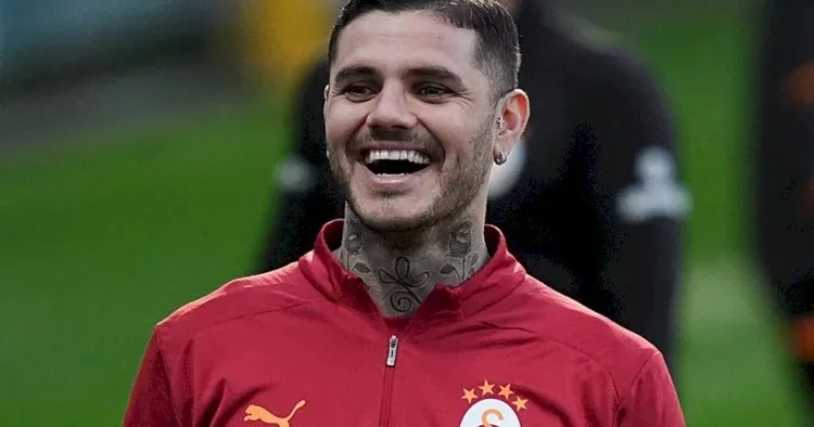 Ulduz futbolçudan sevgilisinə yarım milyonluq JEST