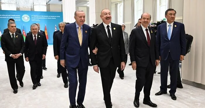 Ən çox türkün yaşadığı ölkəyik: Türklərin vətəniyik Avatkov