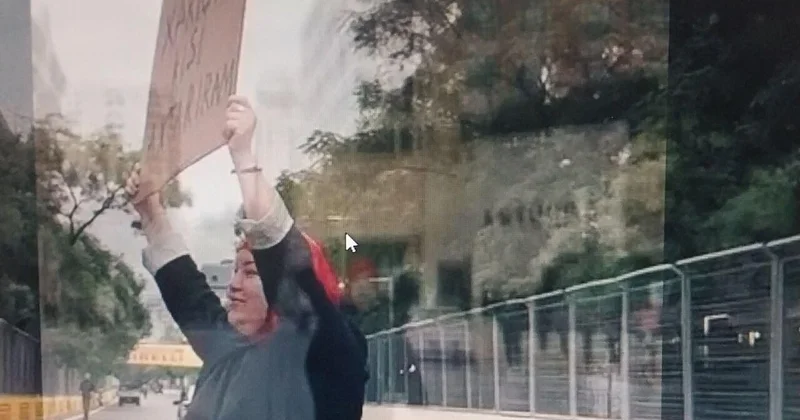 “Varlı xarici kişi axtarıram” yazıb, Bakı küçələrinə düşdü VİDEO