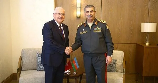 Ankarada MN rəhbərlərinin görüşü başladı