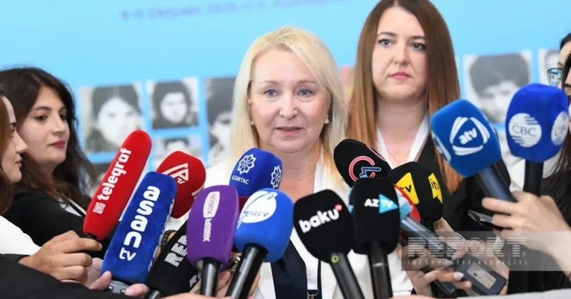 Калопер на конференции в Баку: О судьбах тысяч боснийцев до сих пор ничего не известно