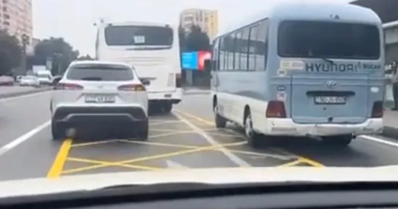 Bakının bu küçəsində də sarı tor çəkildi Video