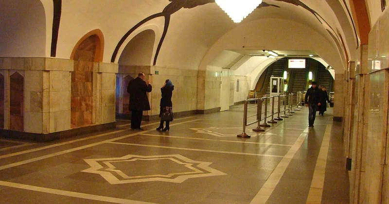 Задержки поездов в бакинском метро