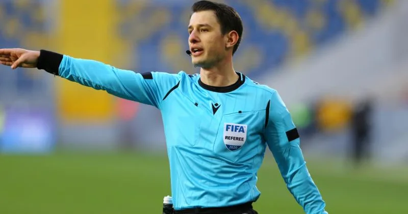 UEFA türk hakimi bu oyunu həvalə edib