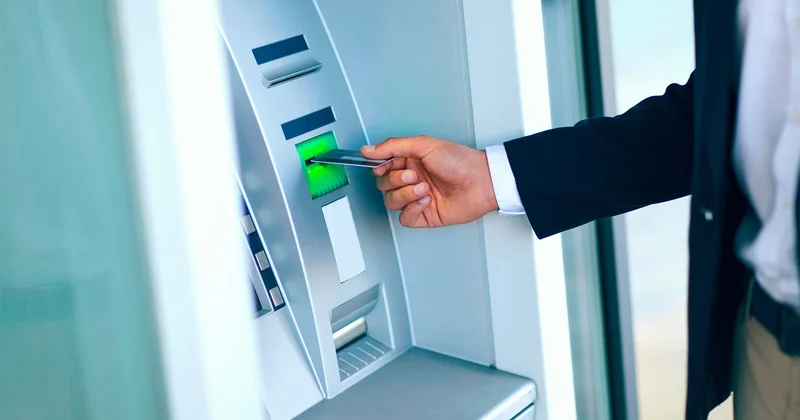 Regionlarda bankomatların sayı 104 ədəd artıb
