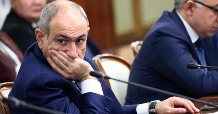 Paşinyan impiçment prosedurunun iki addımlığında