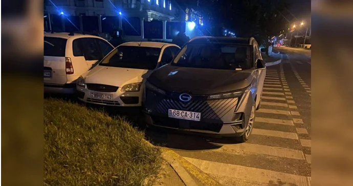 Avtomobili belə park etmək CƏRİMƏYƏ SƏBƏB OLUR FOTO