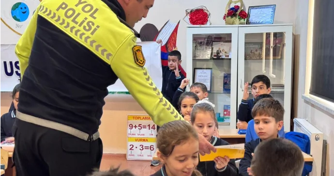 Qusarda “Diqqət, uşaqlar!” aylığı ilə əlaqədar tədbir keçirildi FOTO