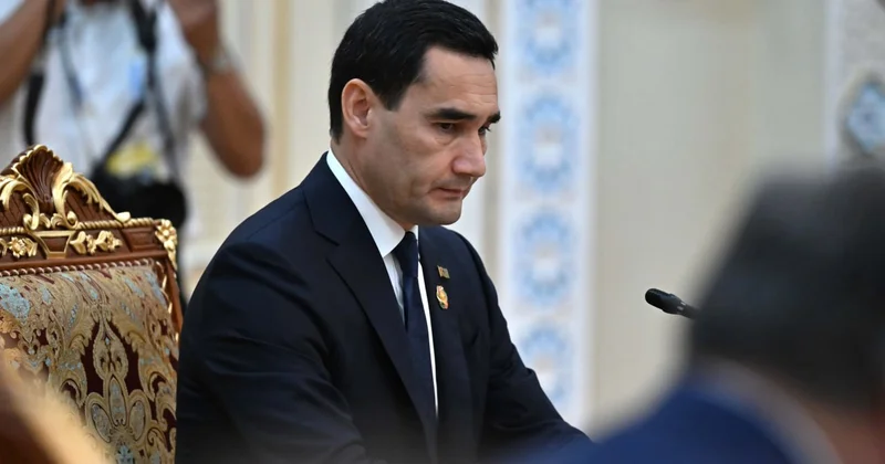 Бердымухамедов подчеркнул значимость порта Туркменбаши для логистики Центральной Азии