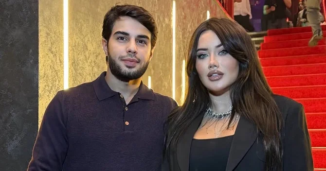 Bloger Aysel Şükür həyat yoldaşından ayrıldı