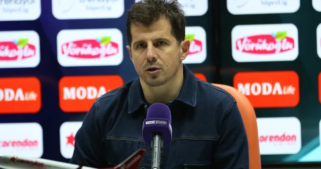 Emre Belözoğlu istefa verdi